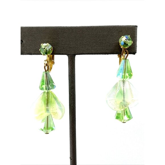 Vintage Uranium Glass Earrings Green Glowy Dangle Clip-on Earrings - Picture 4 of 9